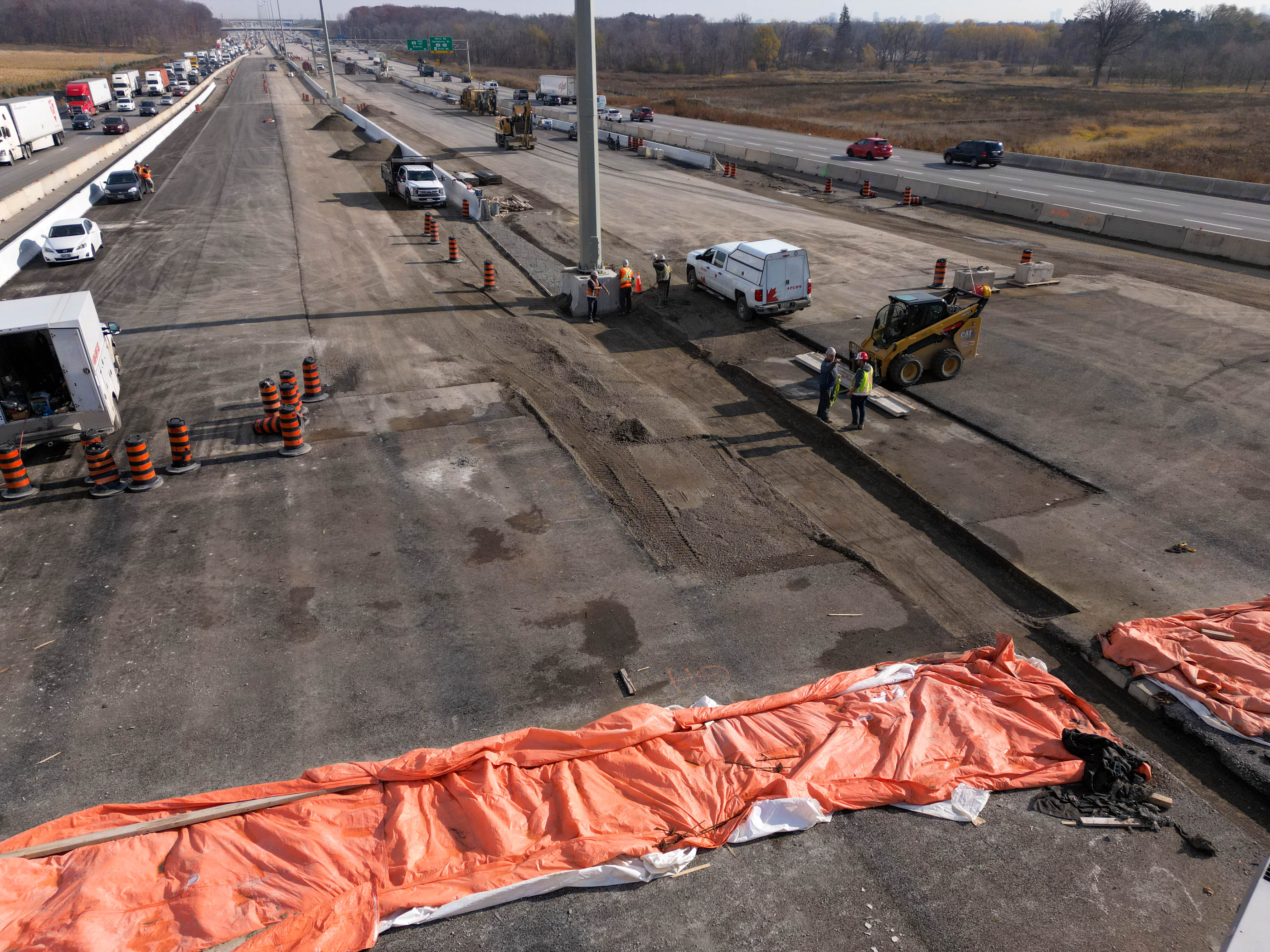 Expansion joint installation at the Credit River Bridge